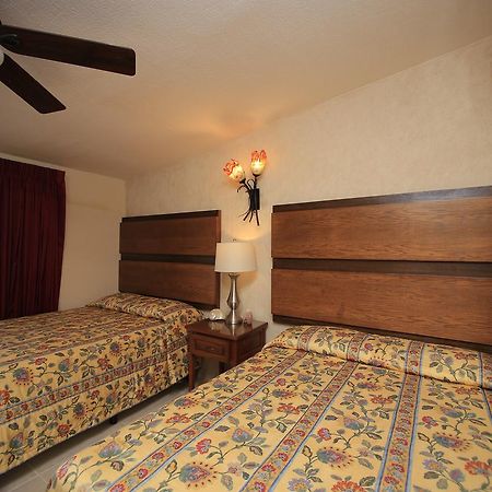 לוס ברילס Hotel Playa Del Sol מראה חיצוני תמונה