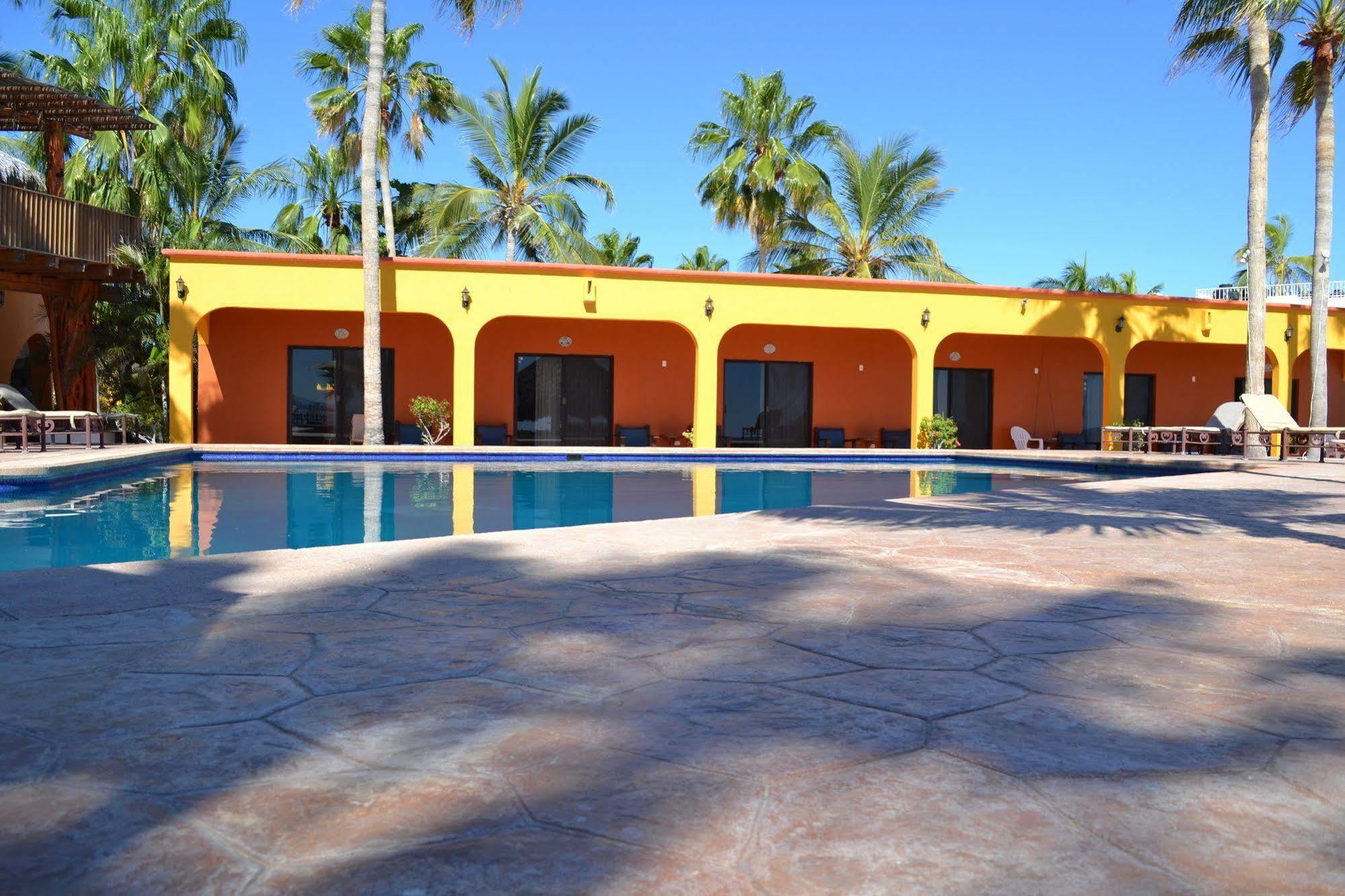 לוס ברילס Hotel Playa Del Sol מראה חיצוני תמונה